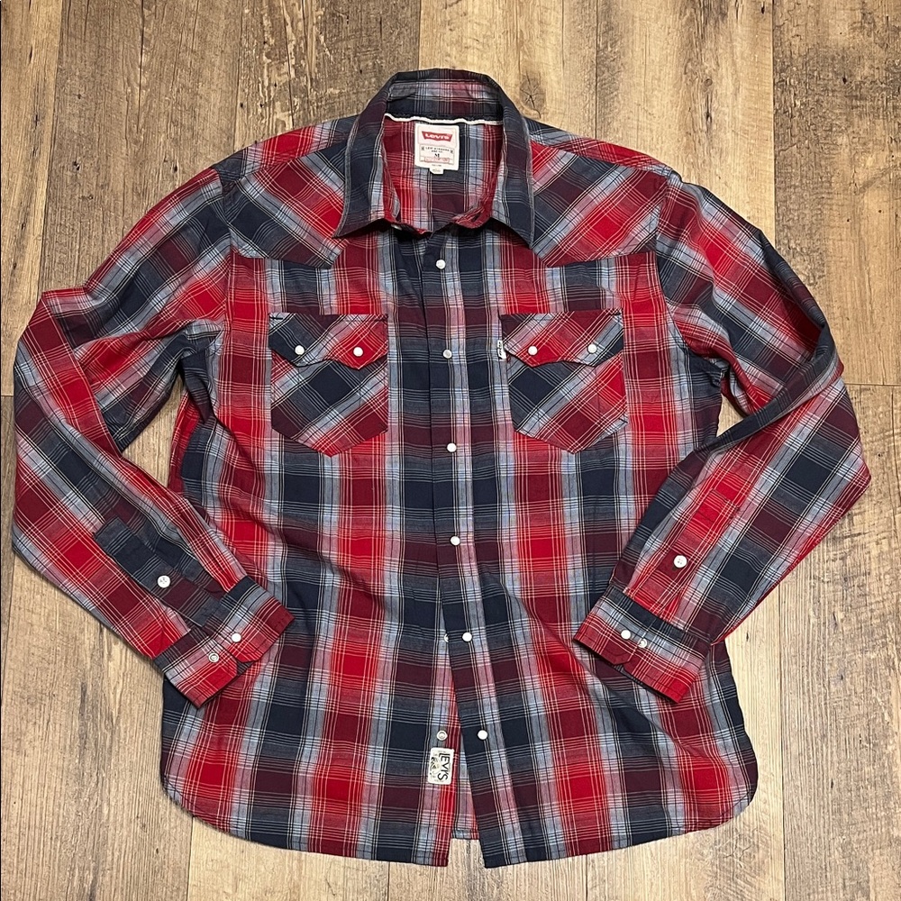 Levi's Vintage Style Red & Blue Plaid Pearl Snap Button Down Shirt, Size M, EUC